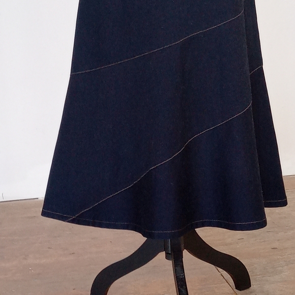 Dark Denim skirt - Picture 7 of 9